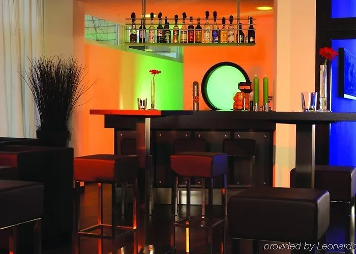 Ξενοδοχείο Friends 3*