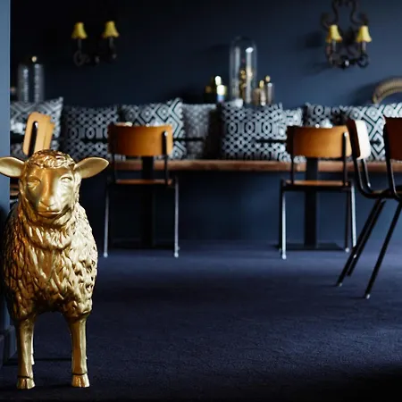 Friends Hotel Cologne