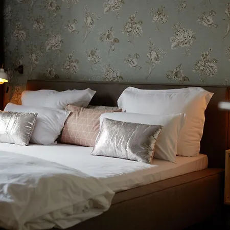 Otel Friends Partner Of Sorat Köln
