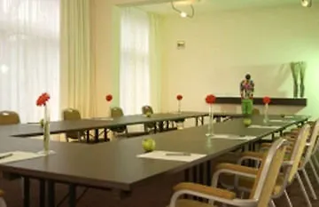 Otel Friends Partner Of Sorat Köln