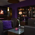 Hotel Friends